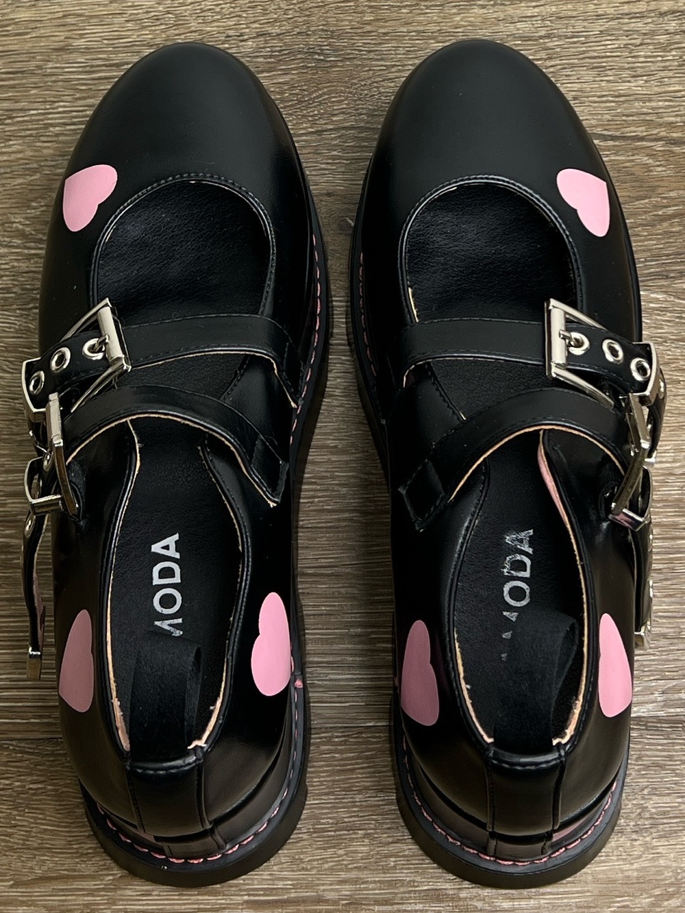 LAMODA Black & Pink Heart Platform Mary Jane Shoes Size 8 - Picture 4 of 10